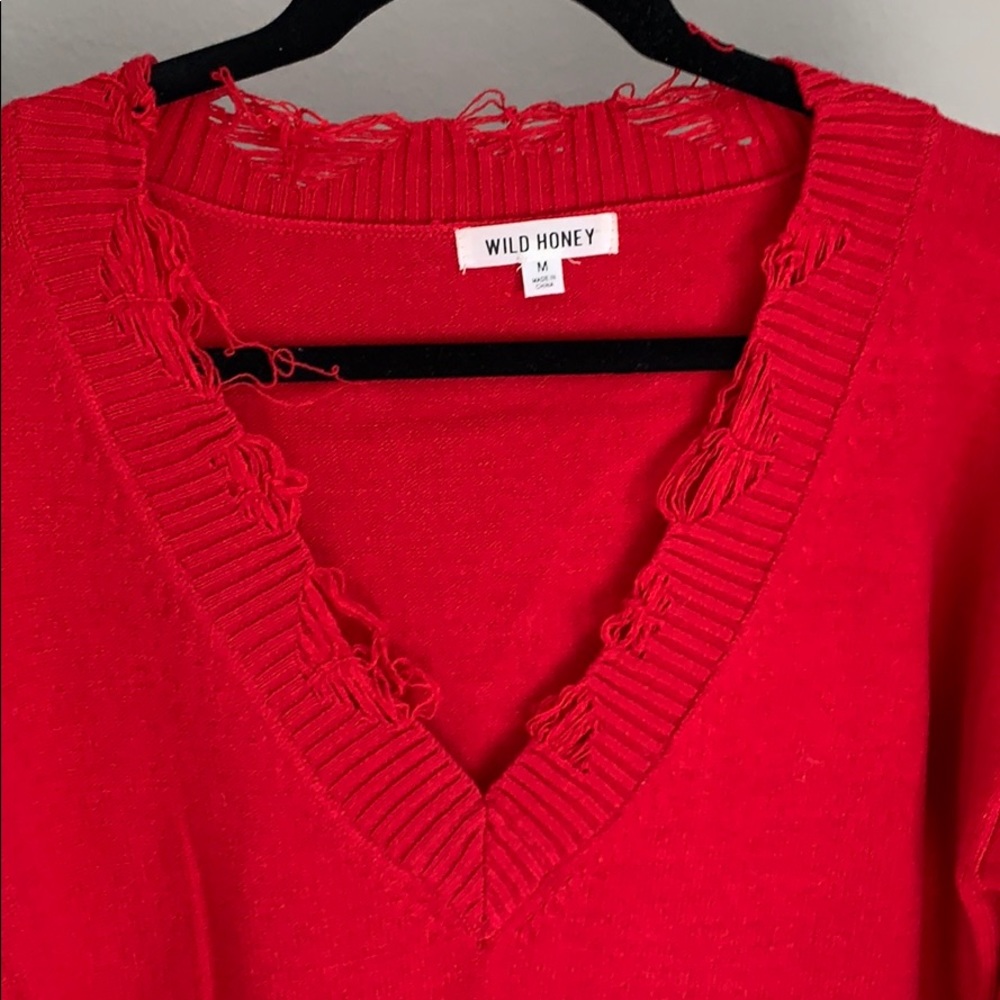 Red sweater - Picture 2 of 4